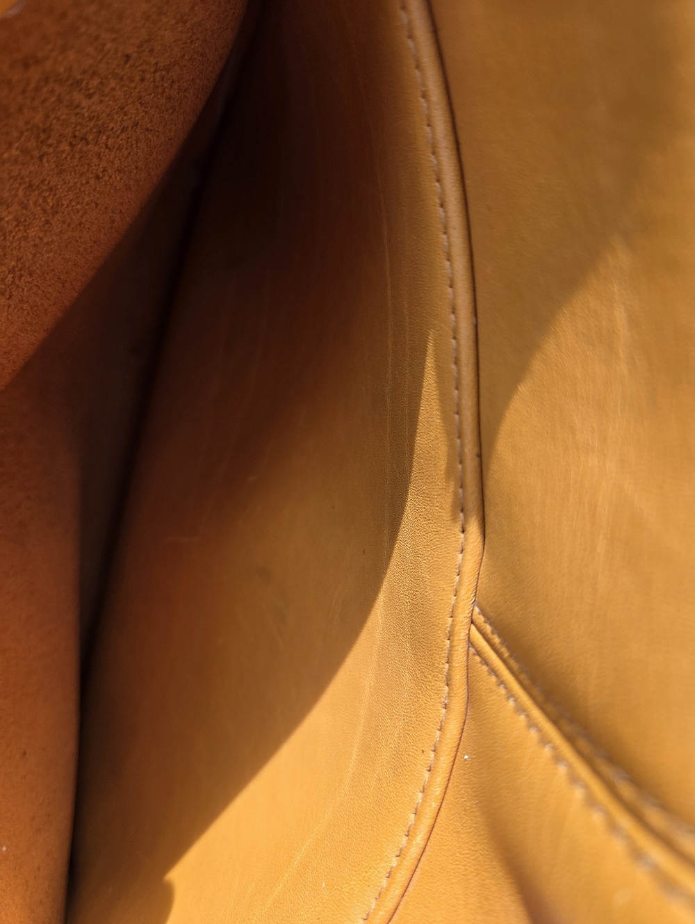 Coach Ergo 9034 1990s Yellow Glove Tanned Leather - Picture 9 of 16